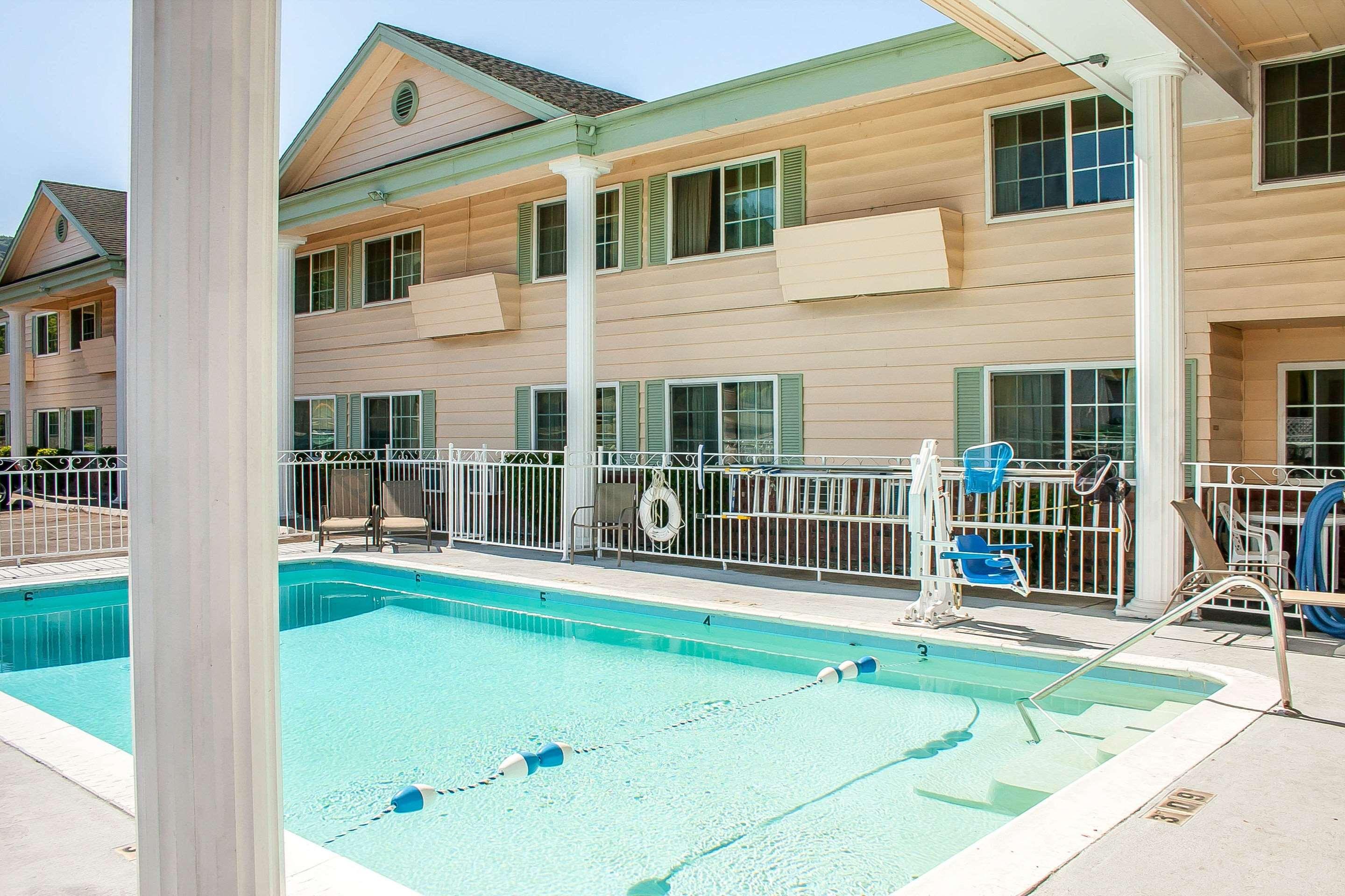 Quality Inn Grants Pass Bagian luar foto